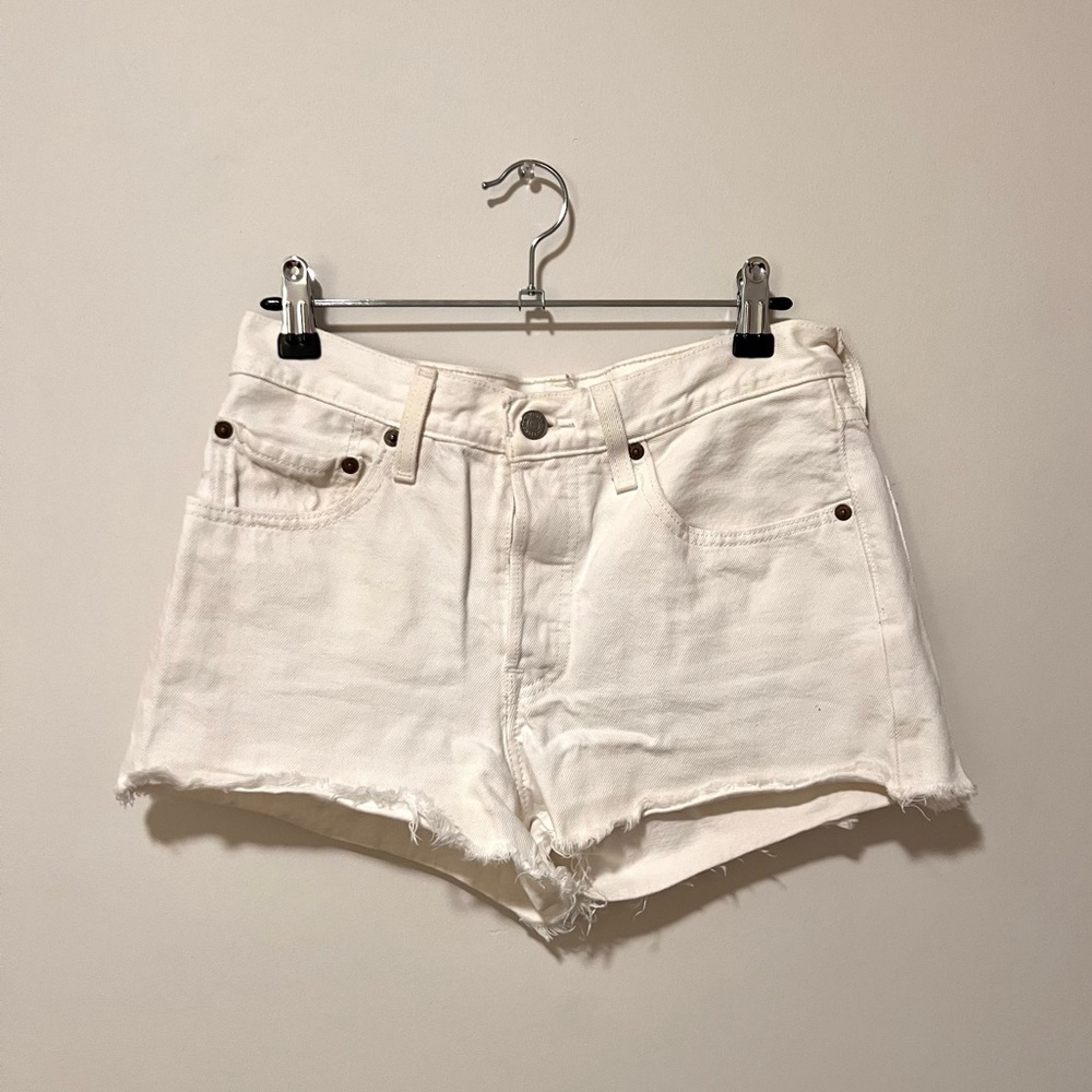 Levi’s 501 White Shorts